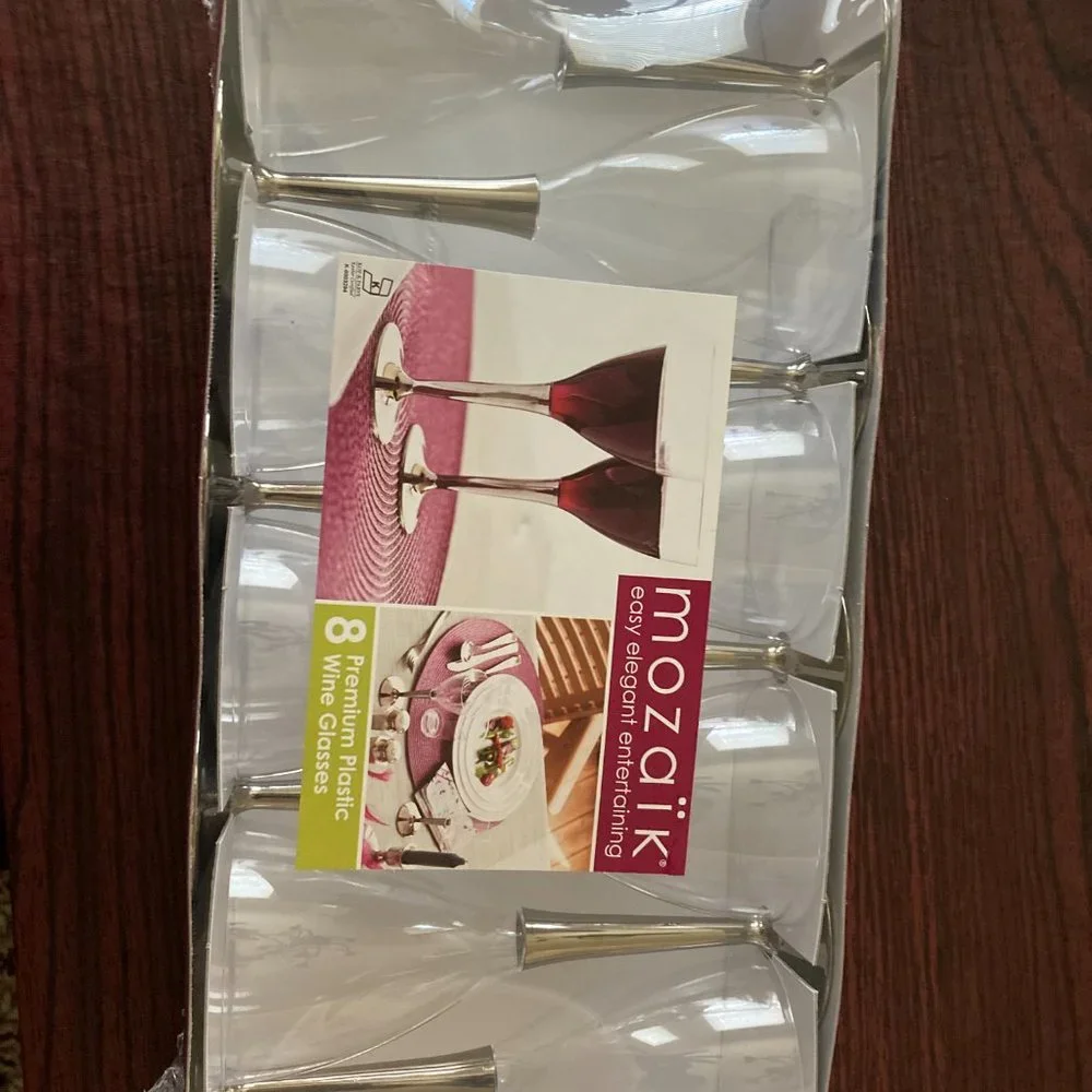 Lot of Party Supplies-Disposable Wine Glasses and Victoria Secret Gift B…